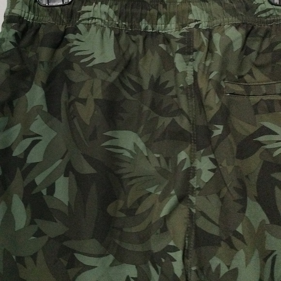 GoodFellow Men's swimming shorts size M - Picture 8 of 15